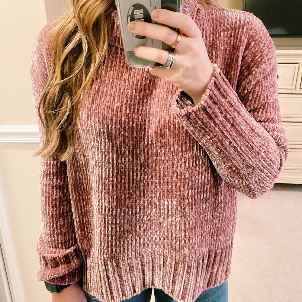 Chenille turtle neck